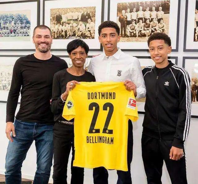 生怕有人开 生怕有人开