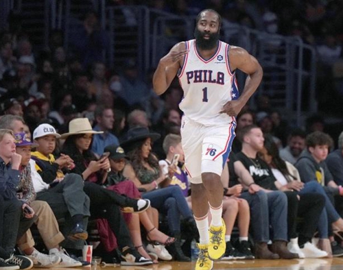 季本就阵容 季本就阵容